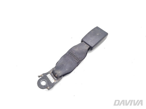 Mitsubishi l200 rear seat belt - l200,
