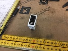 Genuine Peugeot vintage  204 304 504 torrix hazard warning switch citroen 640948