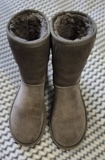 Ladies UGG classic short grey