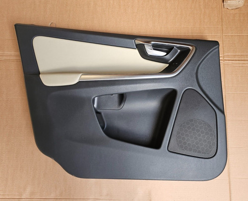Volvo xc60 front - door, card