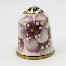 THIMBLE COLLECTORS CLUB