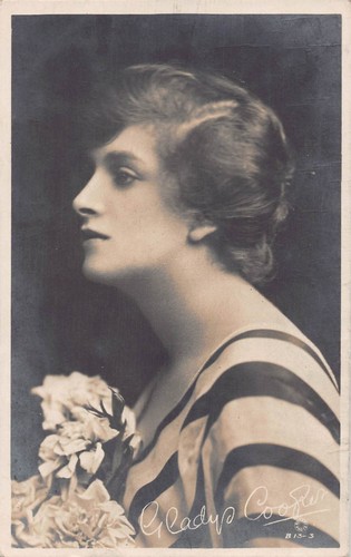 Postcard edwardian actress - postcard,