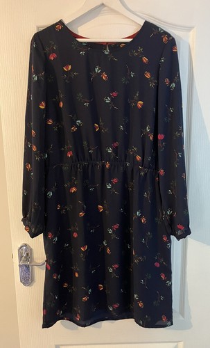 Dickins jones navy floral - &,
