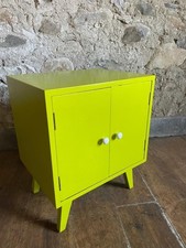 RETRO RECORD CABINET