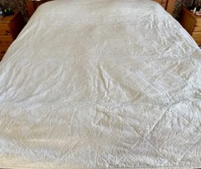 Sanderson Ashbee Kingsize Throwover 250cm x 250cm Ivory