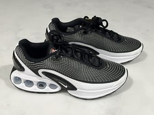 Nike Air Max DN Trainers -