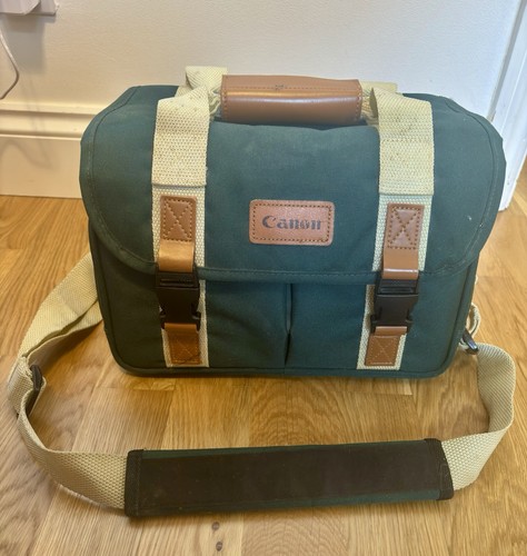 Canon camera storage bag - bag, green