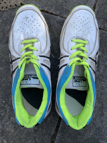 Asics cricket spikes size - cricket,