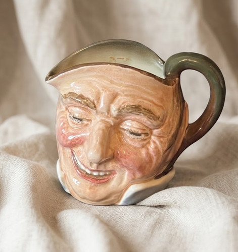 Royal doulton small - small, toby