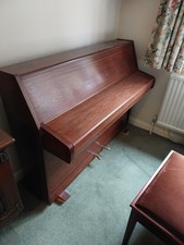 Zender upright piano, very