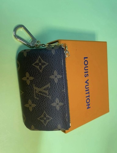 Louis vuitton card key coin - louis,
