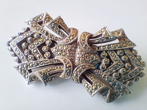 Vintage double dress clip