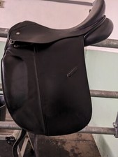 Collegiate Dressage Saddle
