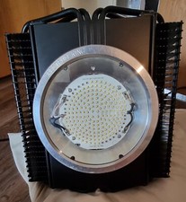 Spectrum King SK400 Patented Dimmable LED Grow Light, comparable to a 1000w HPS