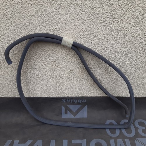 W124 interior cloth - door, seal