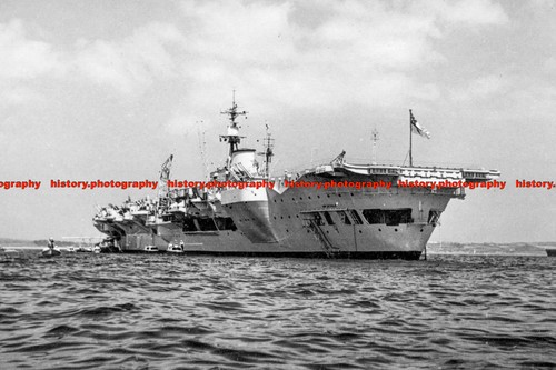 F008989 hms implacable british - hms,