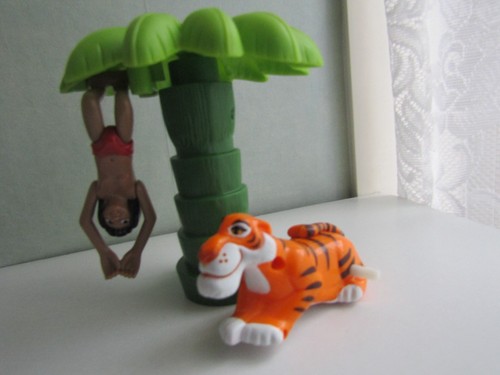 Vtg lot of2 - vtg, mcdonalds