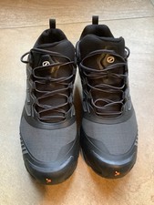 walking scarpa shoes size 10.5