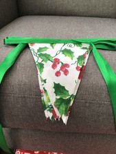 CHRISTMAS BUNTING, HOLLY IVY and BERRIES, 3 Metres, 9 flags, red/green