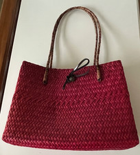 East ladies bulrush straw bag Red pink summer zipped interior Nwot