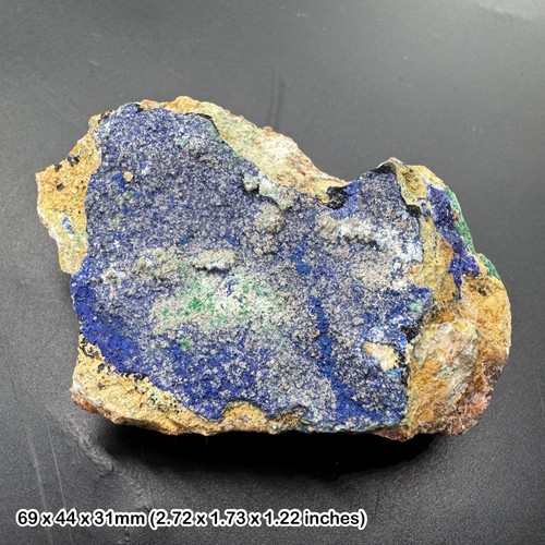 Azurite small crystals - small, on