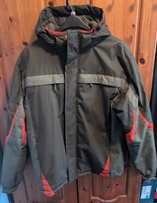 Parallel ski jacket in