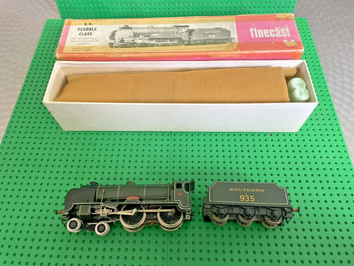 Kit built gauge br schools - built,