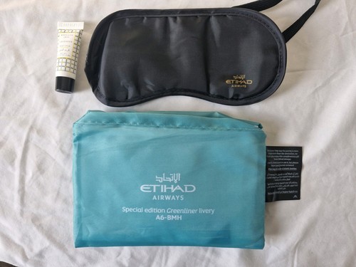 Ethiad amenity kit green - ethiad,