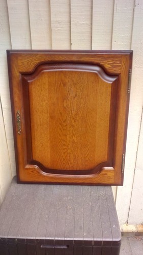 Medium dark oak - of, medium/dark
