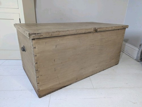Old antique pine chest - old,