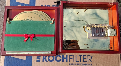 Holiday symphonium mechanical - symphonium,