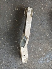 SUZUKI JIMNY SZ5 FACELIFT 2019-ON 1.5 TRANSFER BOX MOUNTING BRACKET O/S RIGHT ~