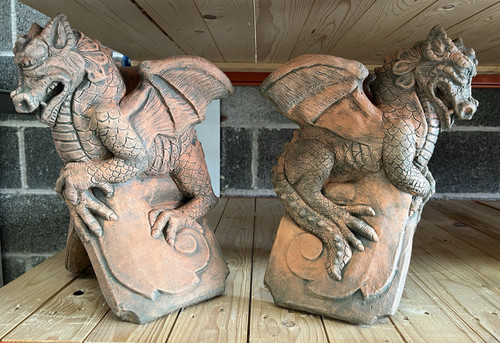 Dragon roof finial - 90°, angled