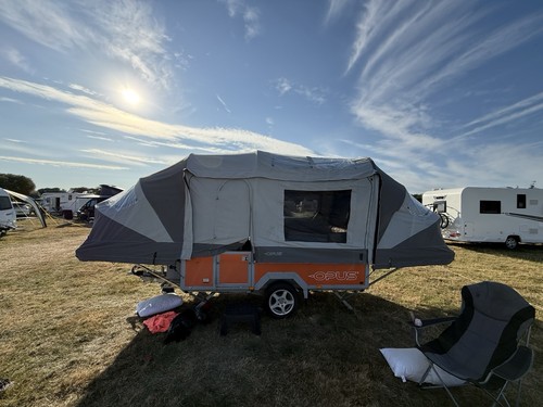 Opus camper 2015 poled version - poled,