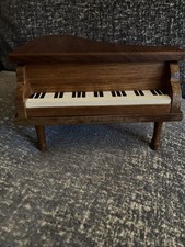 Vintage Wooden Piano Jewellery Box Approx 5 x 7 Inches