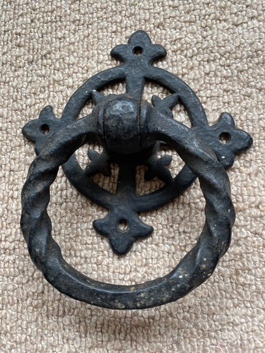 Reclaimed large 14cm gothic - large,