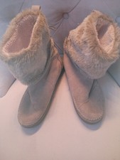 Women fur boot 8.5
