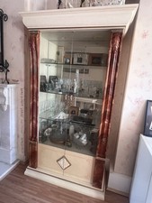 Extendable table and chairs - table,