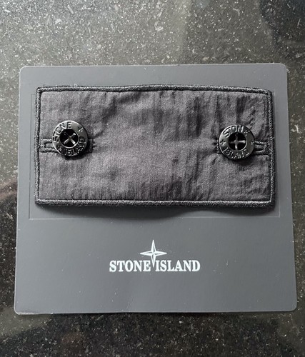 Stone island badge with - badge,