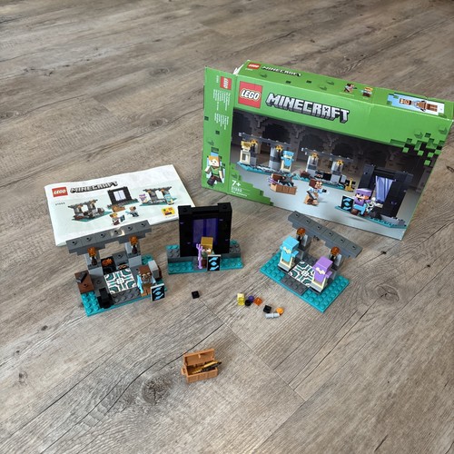 Lego minecraft the - the, armoury