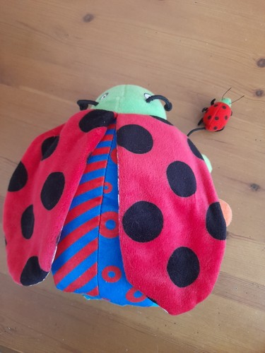 Vintage 2002 soft play - soft,