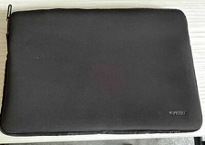 Incase Black Laptop Bag/Sleeve. 15x10.5inch Internal.