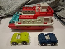 Wonder Wheels Car Ferry Paddle Steamer Water Toy 2 x Cars for Kids