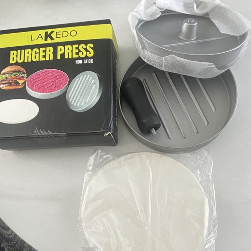 Quarter pounder metal - quarter, burger