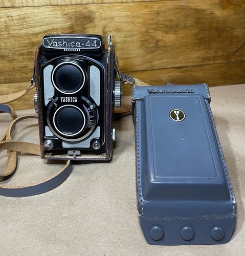 Yashica tlr twin lens - 44,