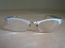 Vintage Silver Cat Eye