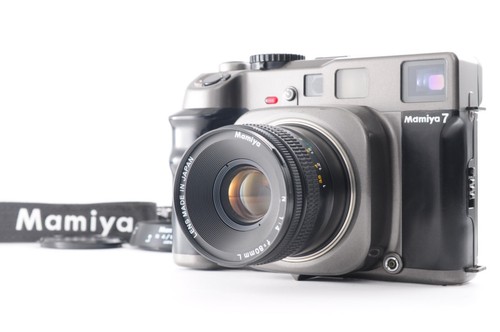 Near mint strap mamiya 7 - mint,