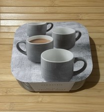 Set of 4 Geo Printed Mugs Tea