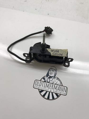 Engine headlight cleaning - headlight, sra