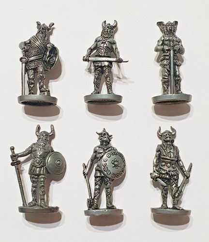 Surprises kinder metal - surprises,